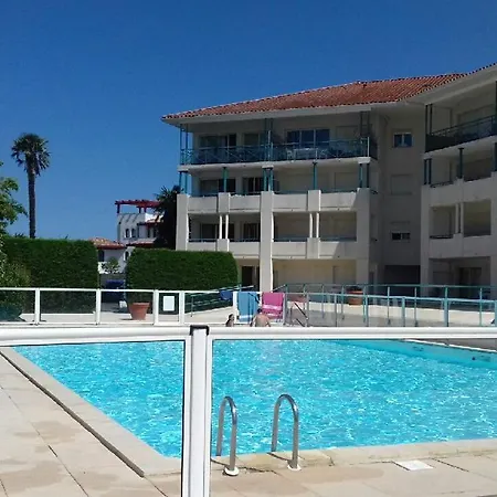 Apartment Ideal Couple 2 Enfants, Bien Situe, Calme Ciboure