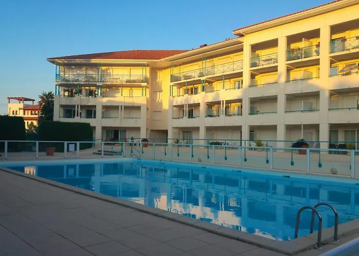 Ideal Couple 2 Enfants, Bien Situe, Calme